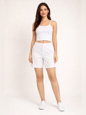 (4) Cute White Shorts by Tommy Armour